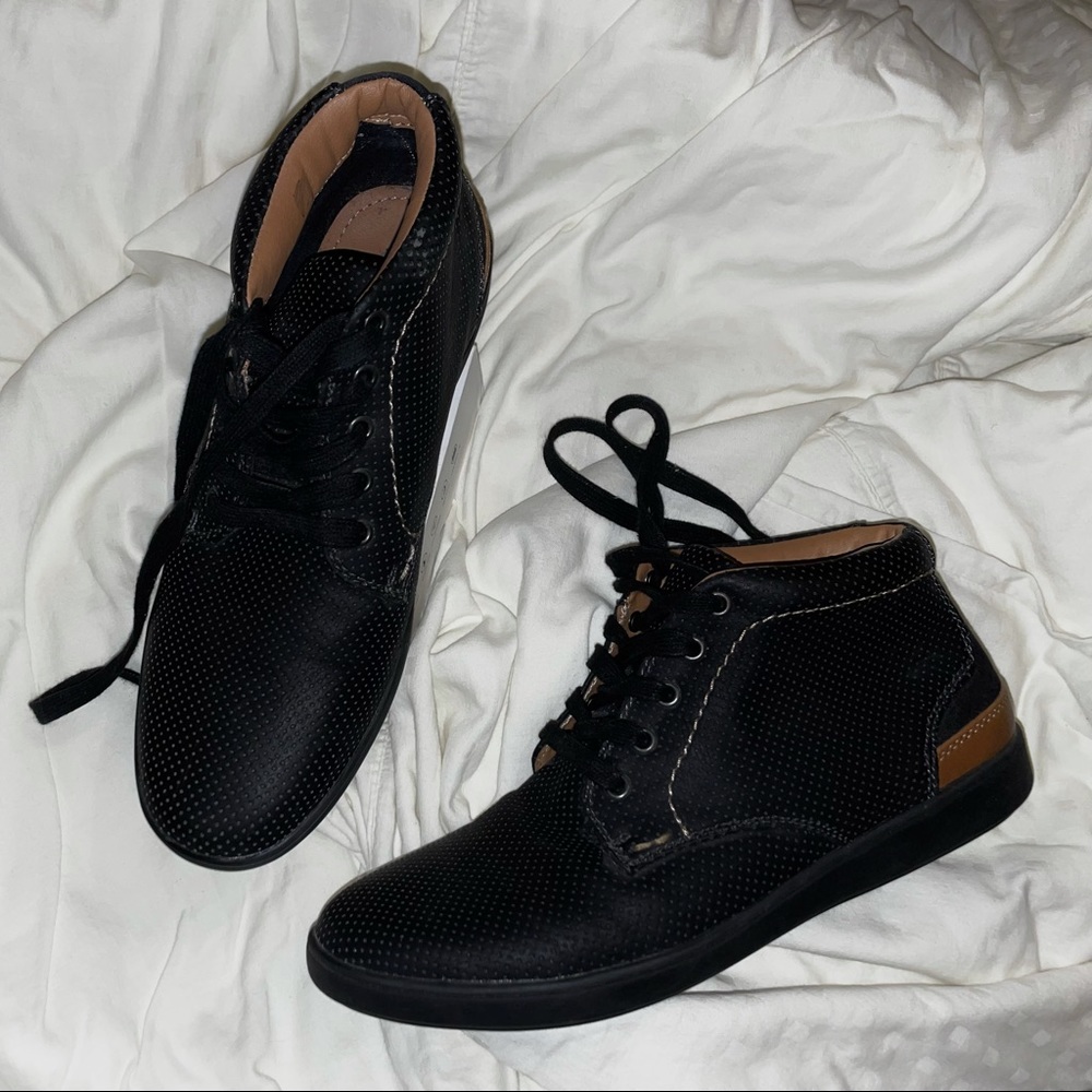 Steve Madden Black Sneakers